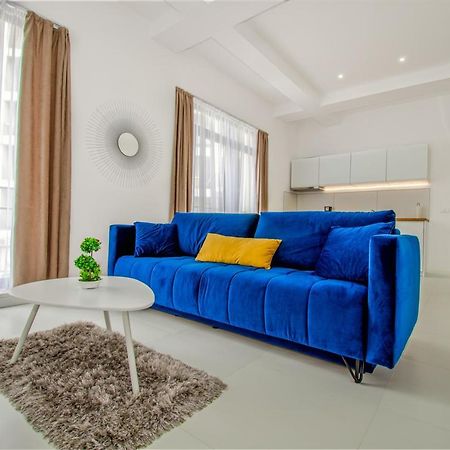 Forest By The Sea - Bychoice Appartement Jupiter Buitenkant foto