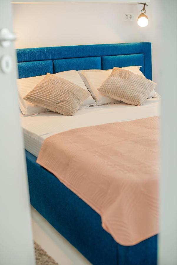 Forest By The Sea - Bychoice Appartement Jupiter Buitenkant foto